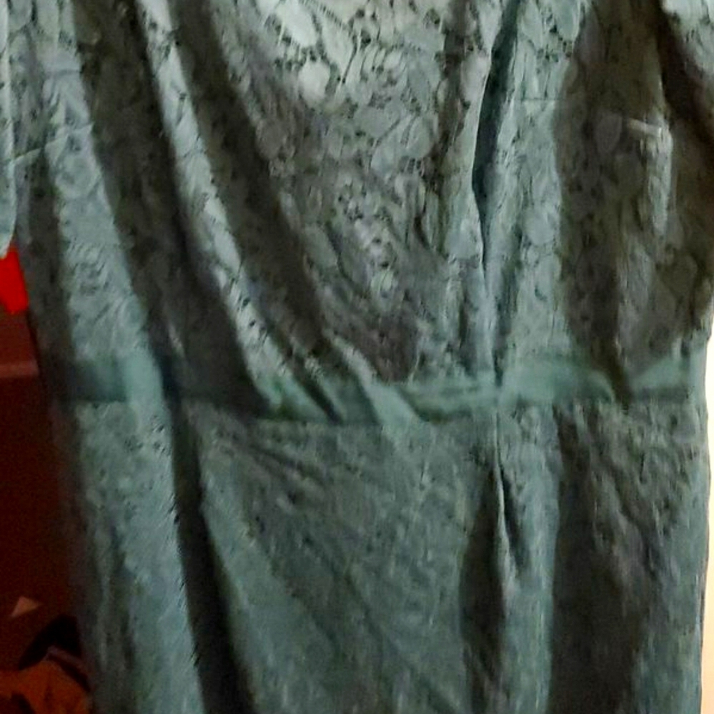 Green lace dress